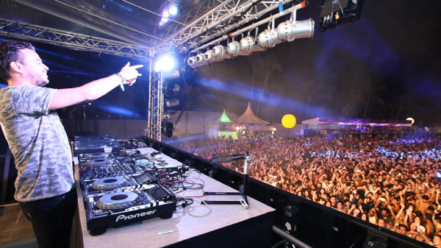 Quintino headlines Siloso Beach Party