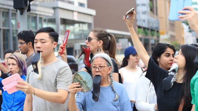 Let's Walk is a public participatory performance by Amanda Heng. Image courtesy of Amanda Heng.