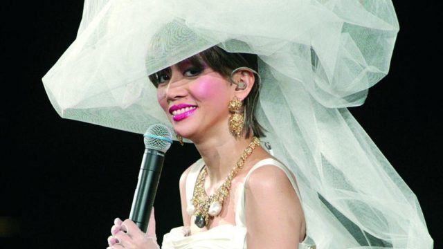 Anita Mui Sang Sunset Melody In Wedding Gown Designed by Eddie Lau1. Music Press Asia