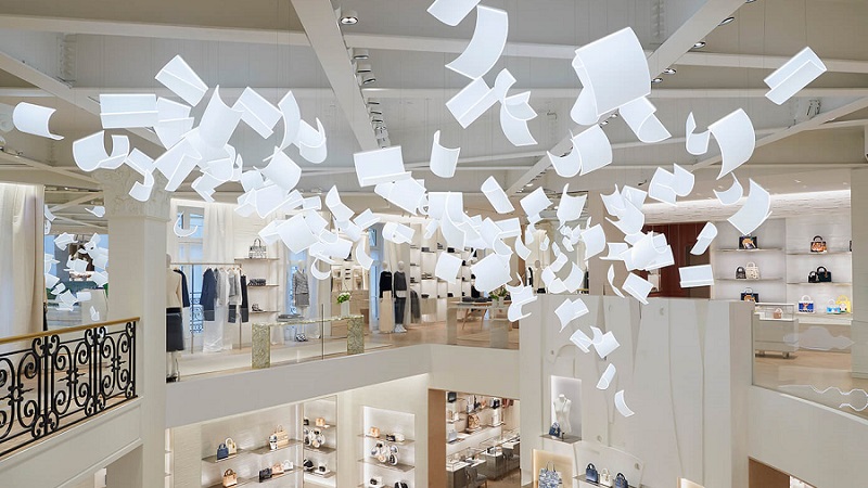 Take a Closer Look Inside Dior's Lavishly Reimagined Paris Flagship - 30  Avenue Montaigne