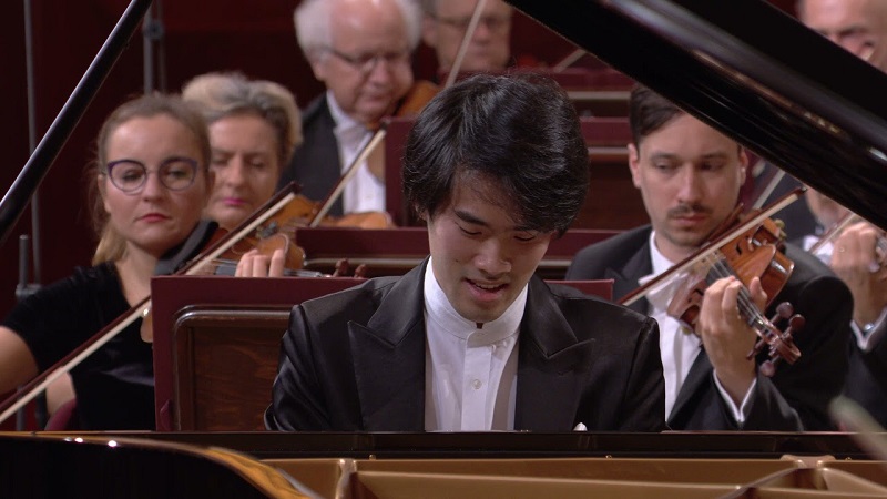 Bruce Liu wins Chopin piano competition. Music Press Asia