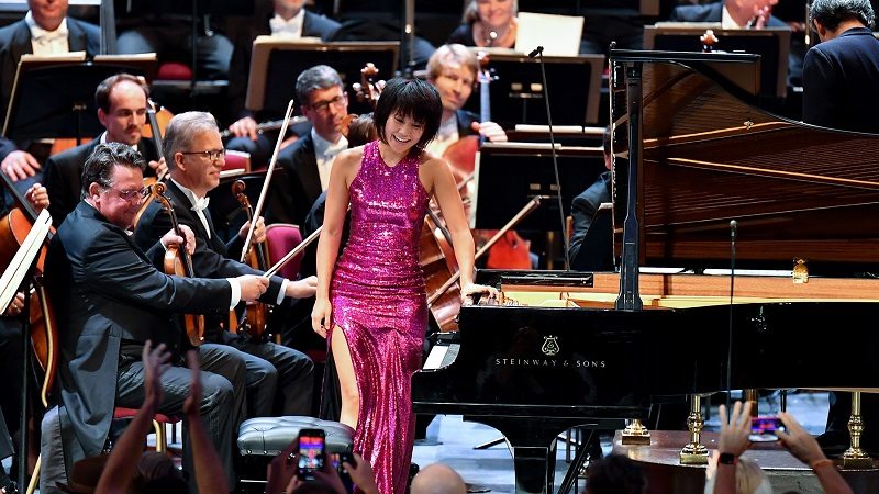 Yuja Wang recorded Mendelssohn piano concerto with Kurt Masur. Music Press Asia