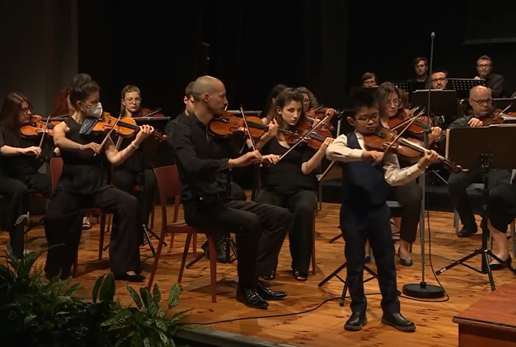 Piccolo Violino Magico Competition Awards 9 Year Old Singaporean Music Press Asia