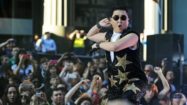 Psy Gangham Style at VA UK. Music Press Asia