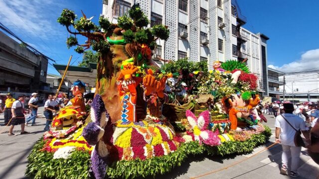 Float parade Kadayawan Fest 2023. Music Press Asia