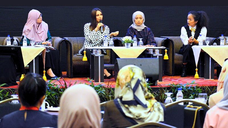 The Muslim World Women's Summit Kuala Lumpur, Malaysia. Music Press Asia