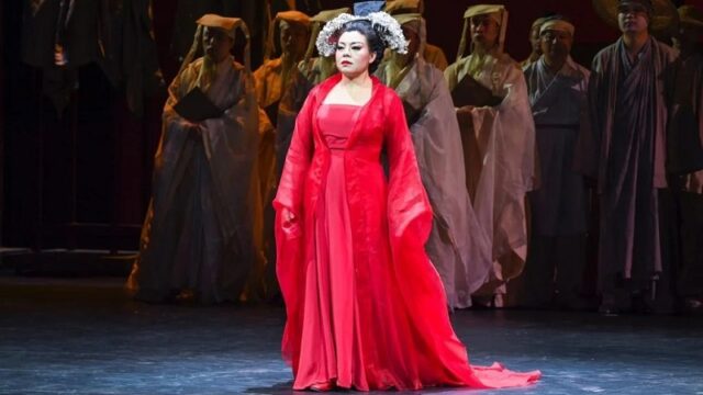 Hui He Chinese Puccini Opera Asian singer Music Press Asia